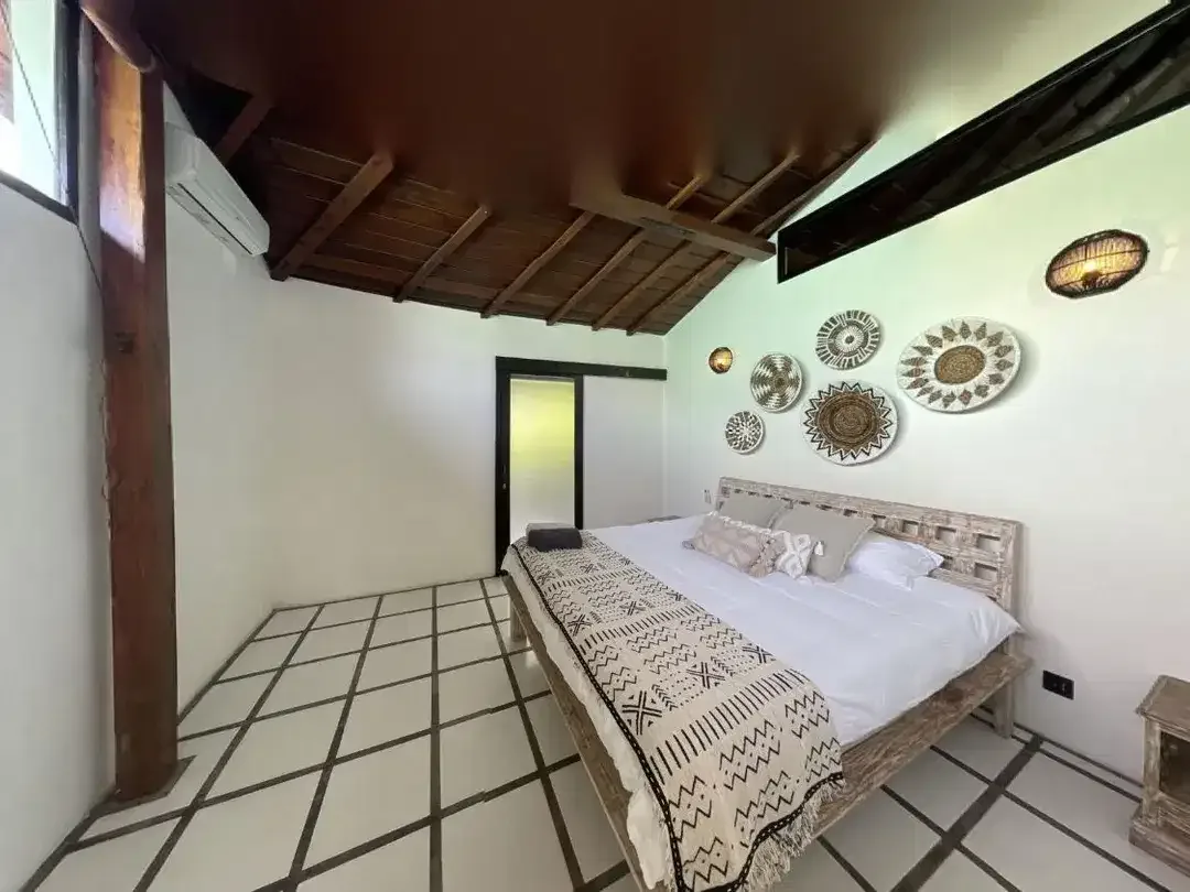 Leasehold - Seaside Serenity Discover Exquisite Living in Our Joglo Villa Canggu - Image 7 of 8
