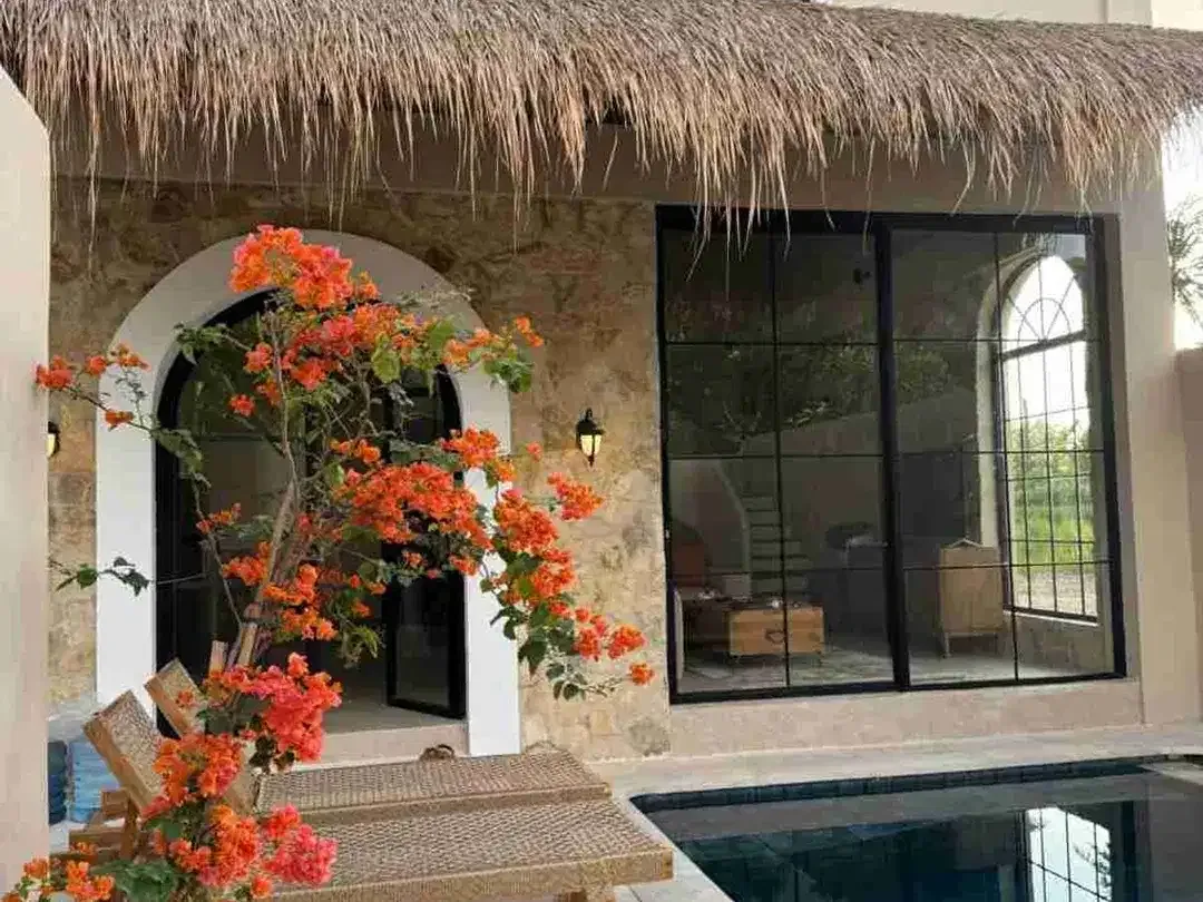FOR SALE VILLA MEWAH Kab Tabanan BALI Lokasi PANTAI NYANYI - Image 2 of 10