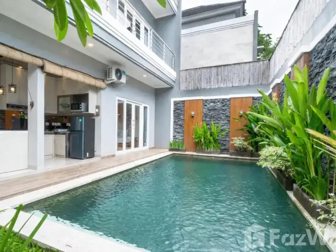 3 Bedroom Villa for sale in Kerobokan, Bali - Image 3 of 10