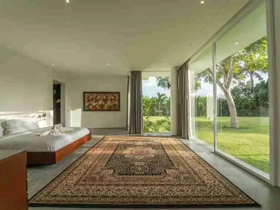 5 BEDROOMS VILLA in BABAKAN CANGGU FOR SALE - Image 7 of 10