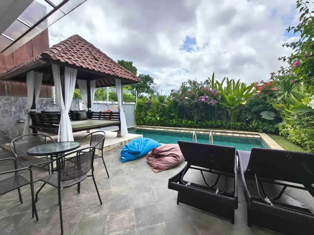 For Sale : Ocean View Villa at Peaceful Complex Nusa Dua - Image 2 of 10