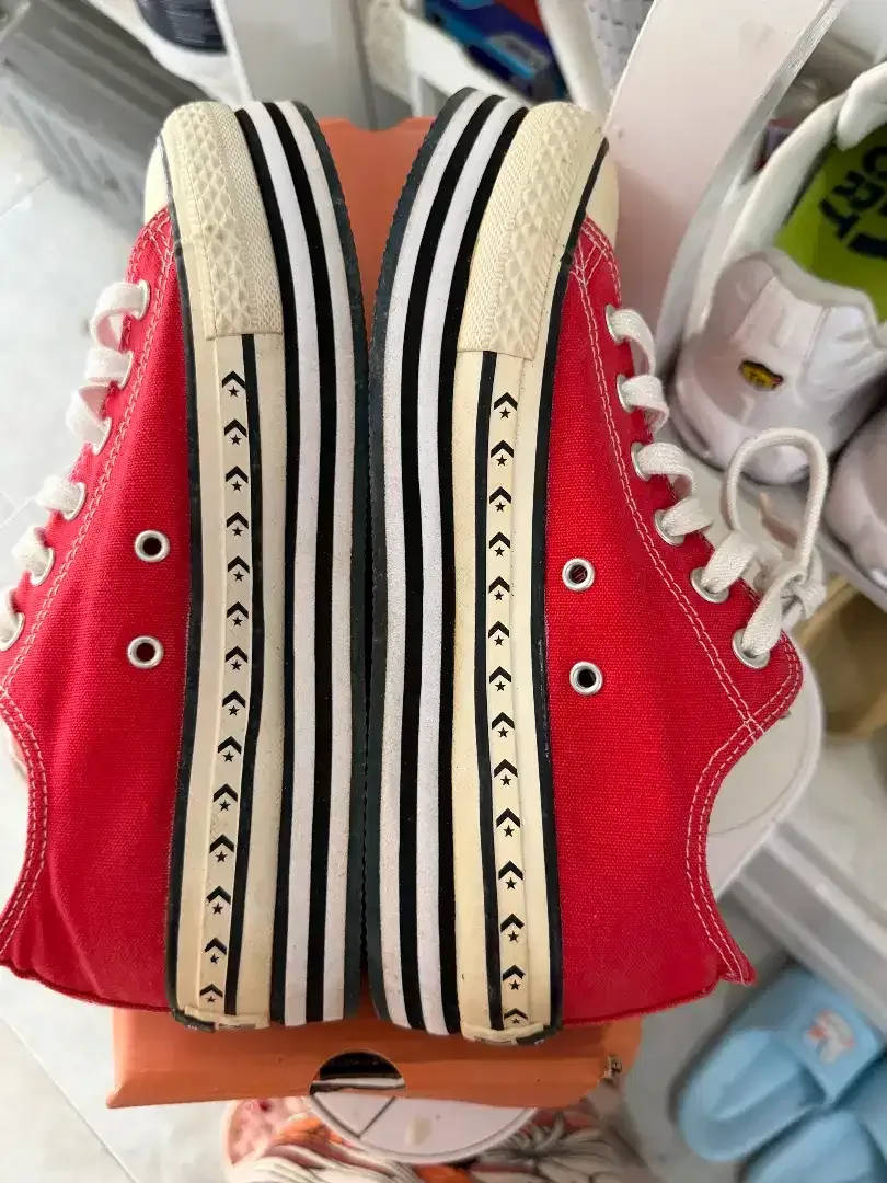For Sale Preloved Seperti Baru Converse Size 39 - Image 5 of 10
