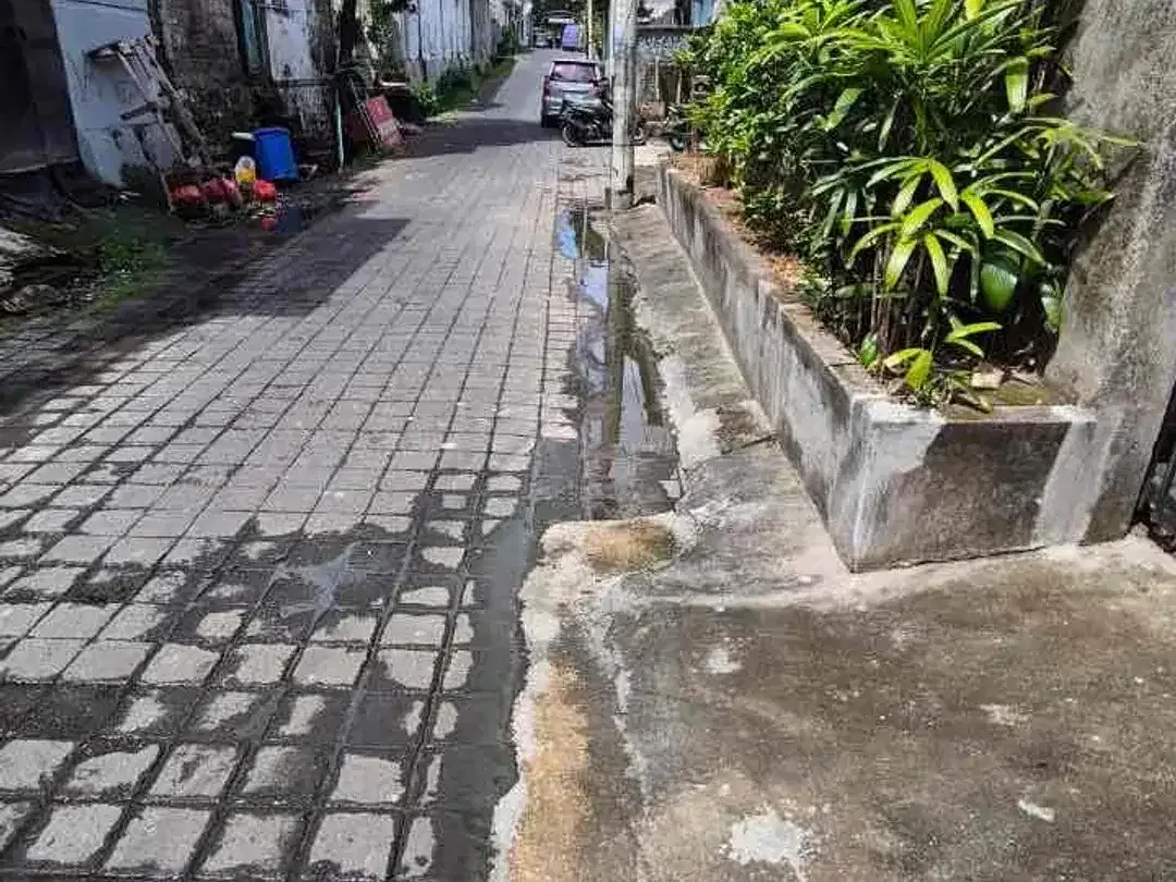 SALE Rumah 2 Lantai 4 Kamar Tidur Dalung Permai - Image 2 of 9