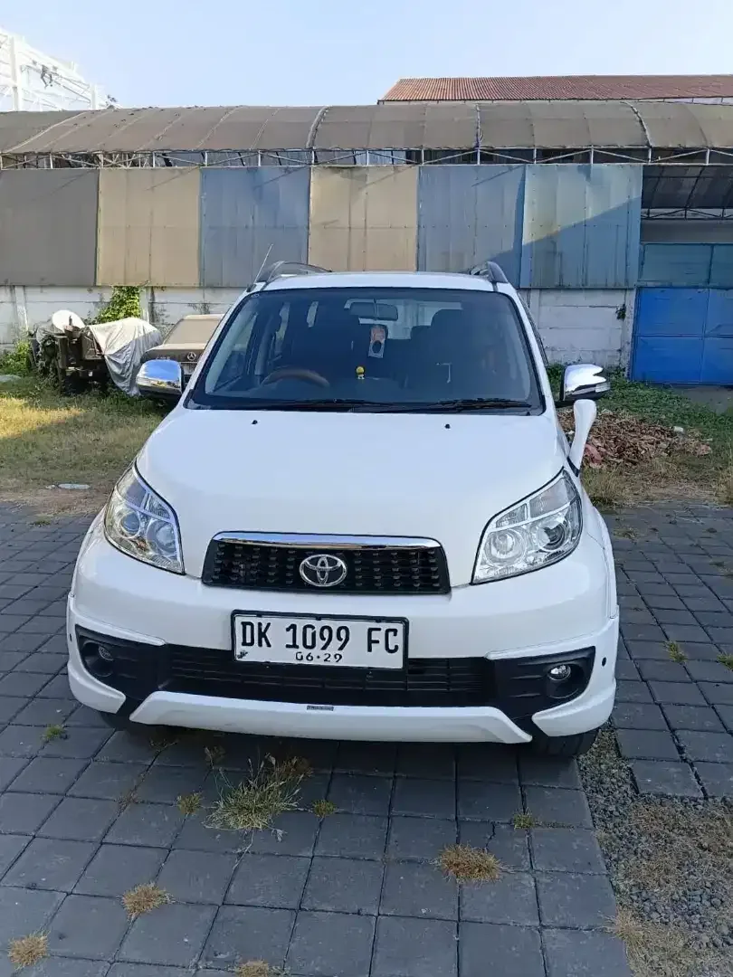 Toyota Rush 1.5 S TRD Matic 2014 Putih 1 Nama Odo 96 Rb - Image 1 of 10