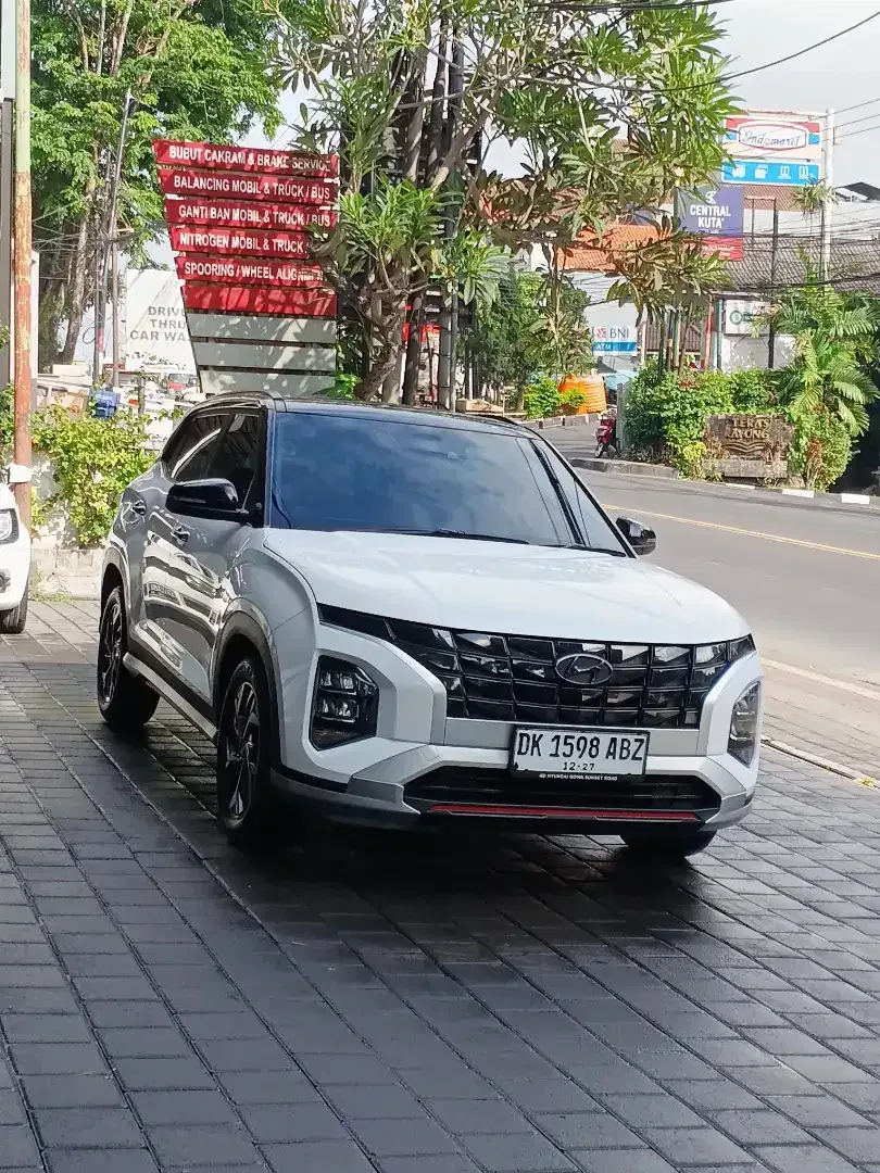 HYUNDAI CRETA PRIME AT ASLI BALI SEPERTI BARU - Image 1 of 10