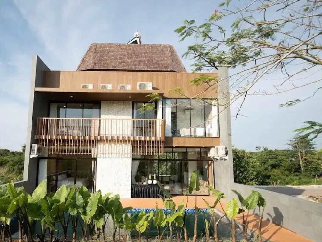 NEW VILLA MEWAH MODERN JAPANDI KAWASAN PREMIUM BEST VIEW GOLD DI KUTA SELATAN - Image 1 of 10