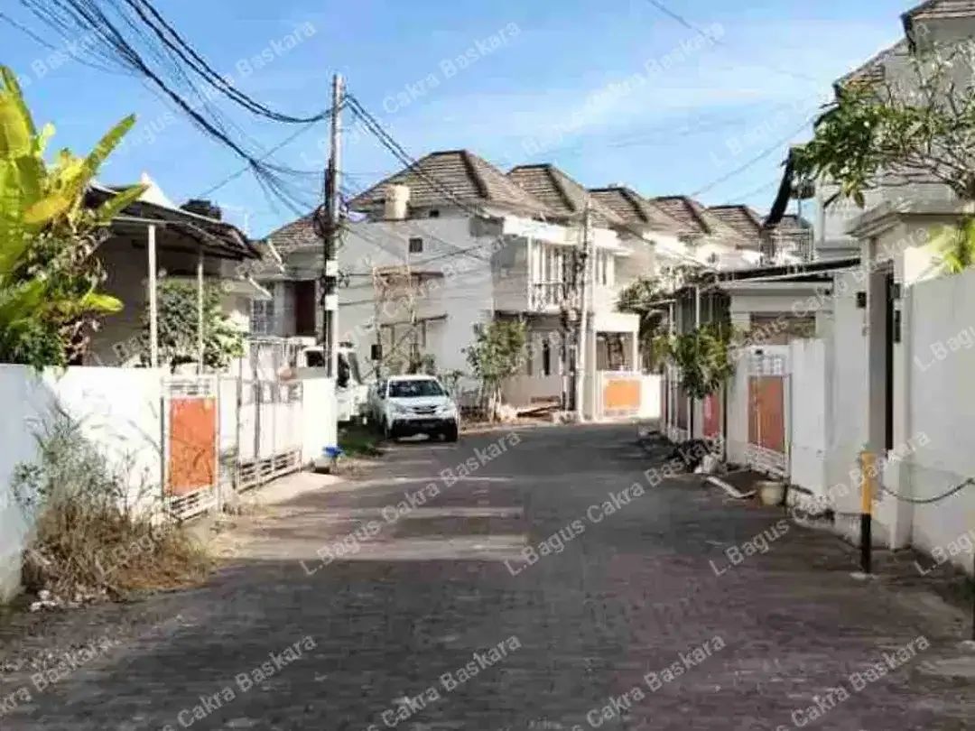 Disewakan Rumah 2 Lantai Minimalis 
Grand Mansion, Munggu Badung - Image 9 of 9