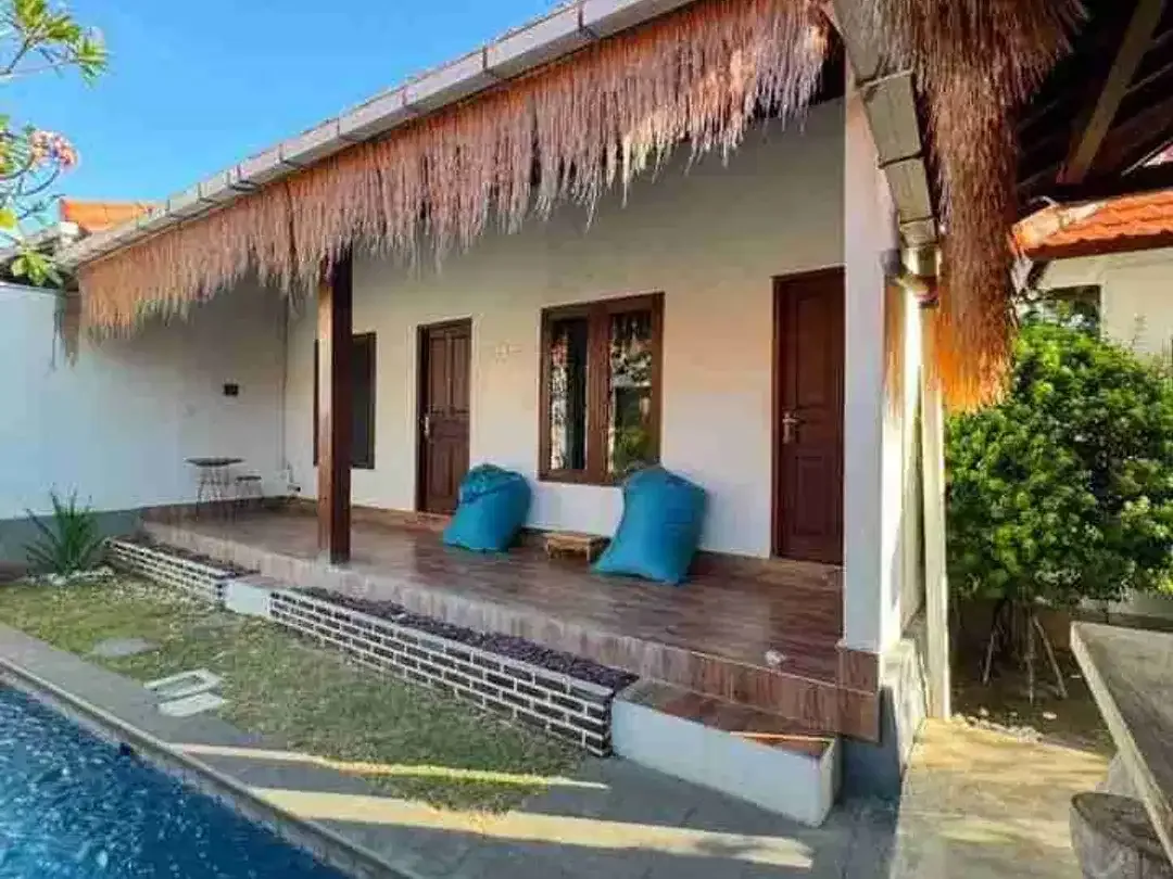 Villa Second Like New Sewa Tahunan di Tanah Barak, Batu Bolong, Canggu - Image 4 of 9