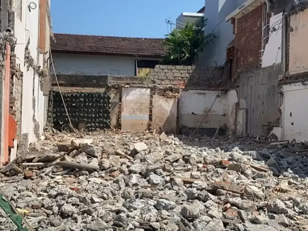 JUAL TANAH LANGKA PINGGIR JALAN UTAMA KESIMAN - Image 3 of 4