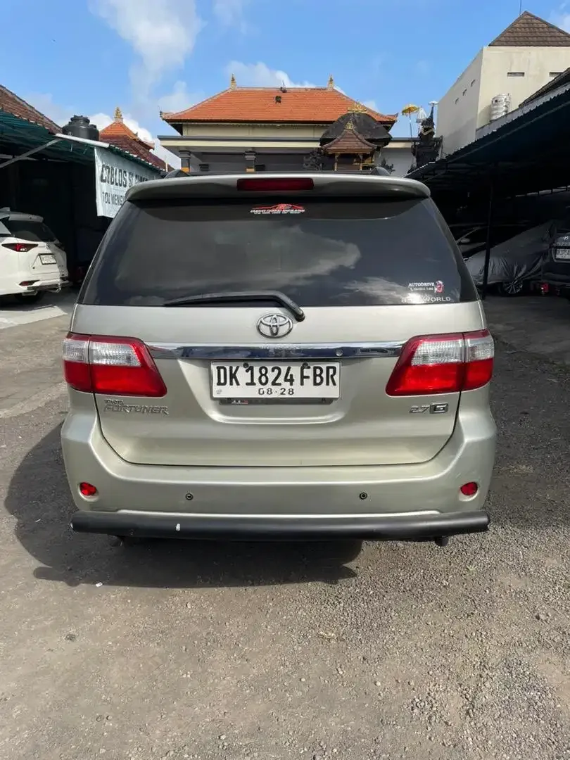 For sale Toyota Fortuner 2009 TRD G type - Image 9 of 9