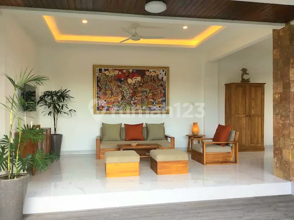 4 Bedrooms Villa Di Ungasan Dekat Pantai Melasti Bali - Image 3 of 4