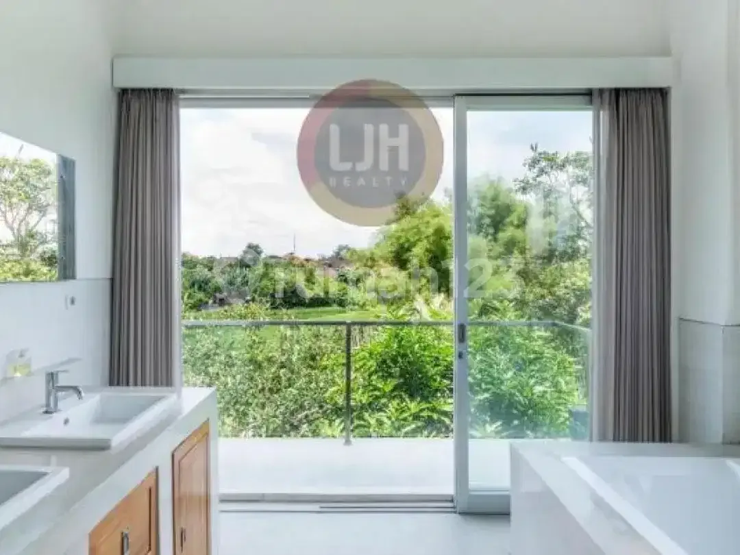 For Sale Villa Umalas Bali With Swimming Pool - Image 6 of 9