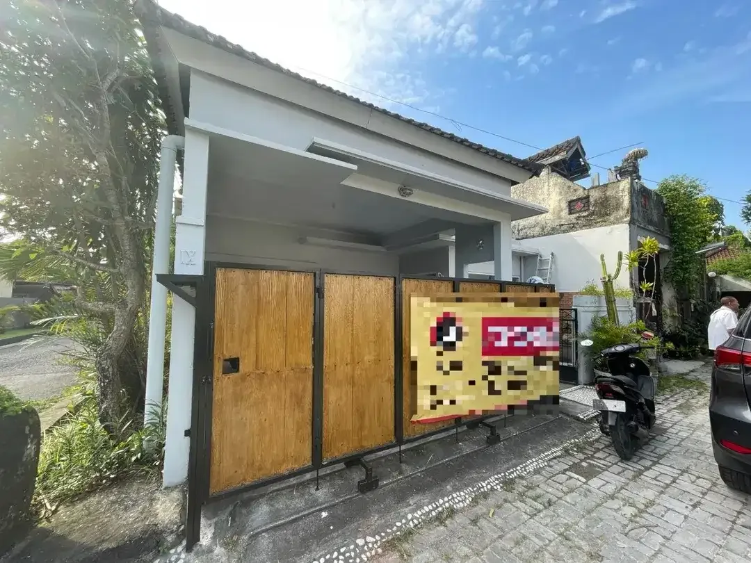 RUMAH MODERN 200 METER DARI BAKED PADONAN CANGGU - Image 1 of 10
