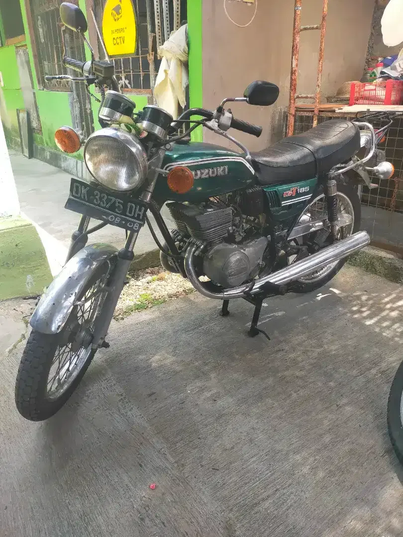 Suzuki GT 185 tahun 1976 - Image 3 of 3