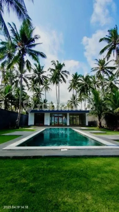 Villa dengan Tanah Luas Ada Kolam Renang Strategis di Kaba Kaba - Image 3 of 4
