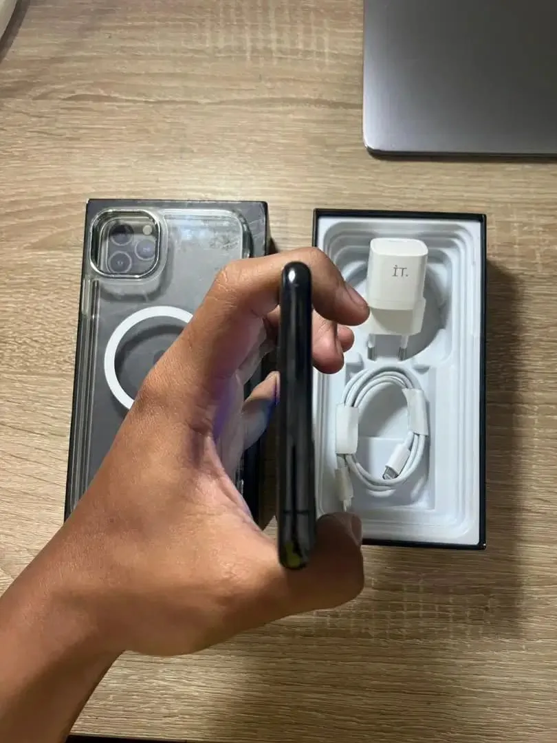 IPHONE 11 PRO MAX 512 ex KEMENPERIN - Image 4 of 9