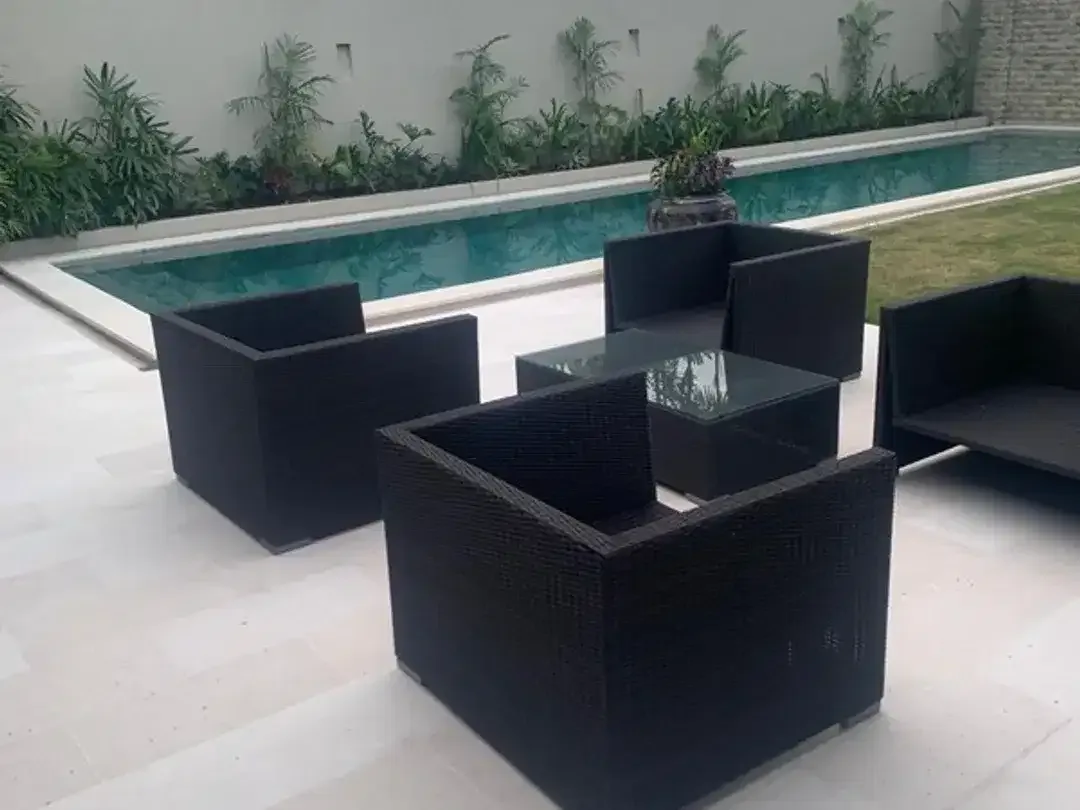 Leasehold - Spacious Renovated Villa with Large Garden in Prime Umalas Location - Image 9 of 9