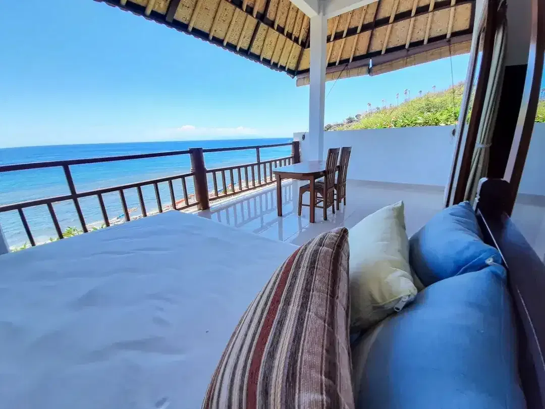 Dijual Villa Lokasi Strategis di Amed Karangasem Bali - Image 2 of 10