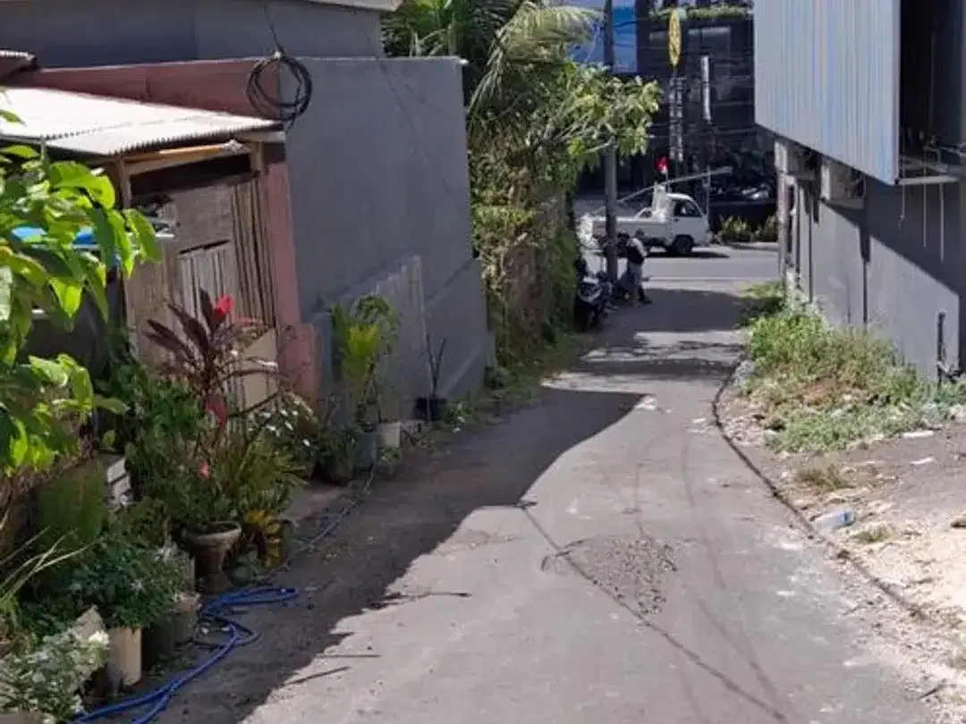 Tanah 4 Are Dijual Lokasi Strategis di Raya Uluwatu - Image 2 of 7