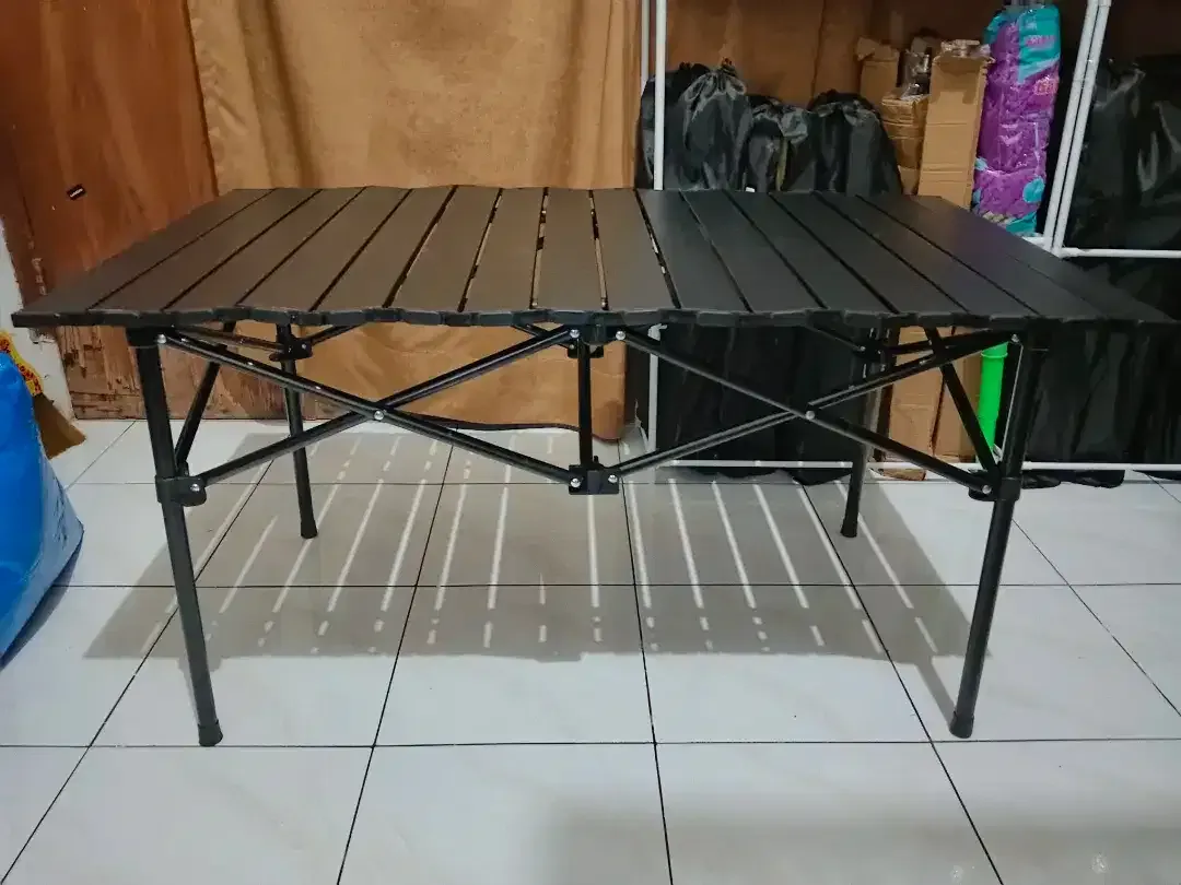 200rb BARU-Meja Camping Lipat Outdoor portable 95x52x50cm Bahan kuat - Image 1 of 4