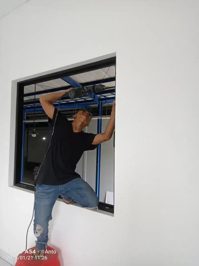 Pasang pintu kayu atau serpis - Image 6 of 10