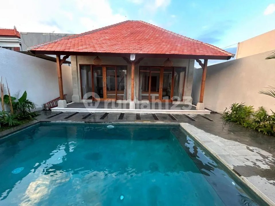 Vila 1 Lantai Furnihed Dekat Pantai Sanur Bali - Image 1 of 4