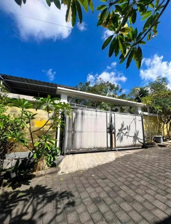 Cozy Home For Rent Big Garden Between Kutuh And Ungasan Area - Image 1 of 4