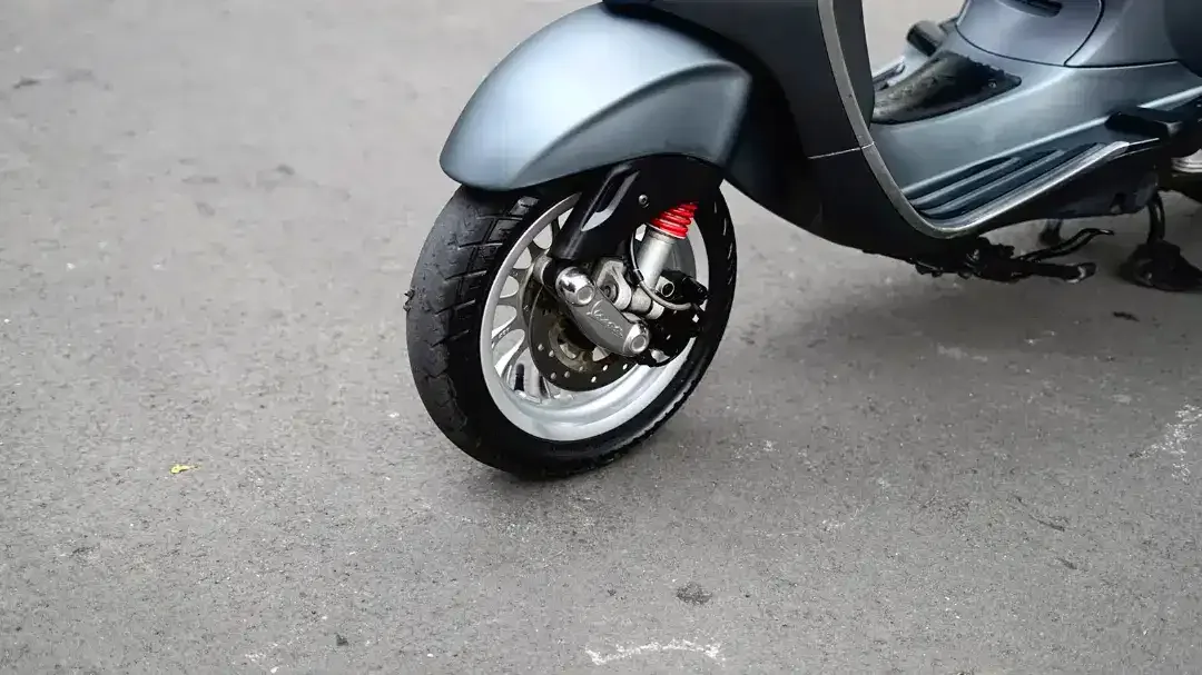 VESPA SPRINT 150 3V 2015 ABU - TERMURAH - Image 6 of 8