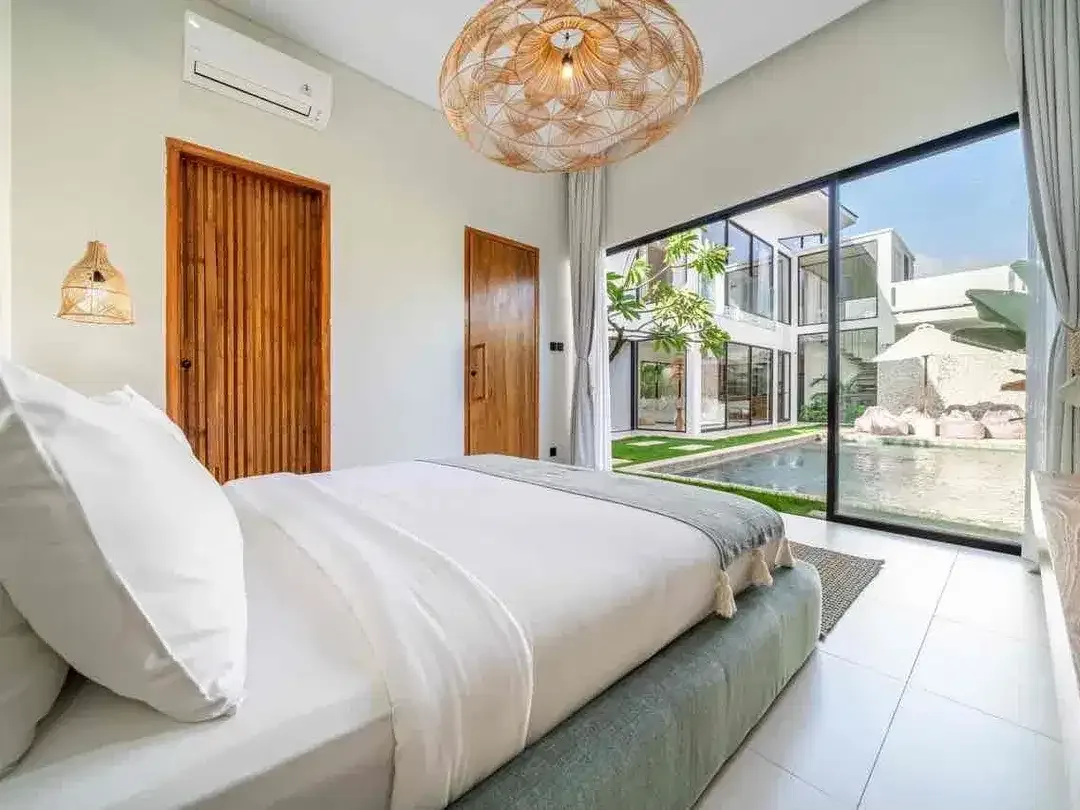 For Lease Luxury Villa in Seminyak Beach - Image 7 of 10