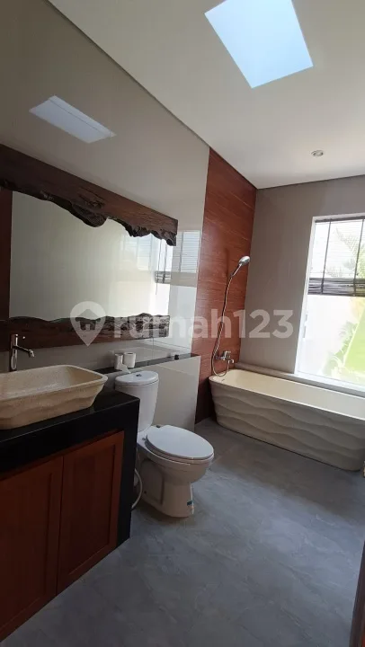 Villa Minimalis Modern Furnished di Renon Denpasar Bali - Image 4 of 4