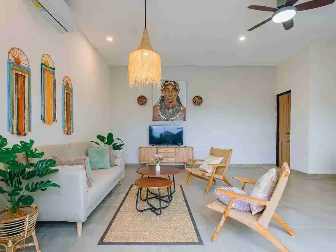 3 BEDROOMS VILLA FREEHOLD IN KEMENUH GIANYAR UBUD  code : zu - Image 5 of 10