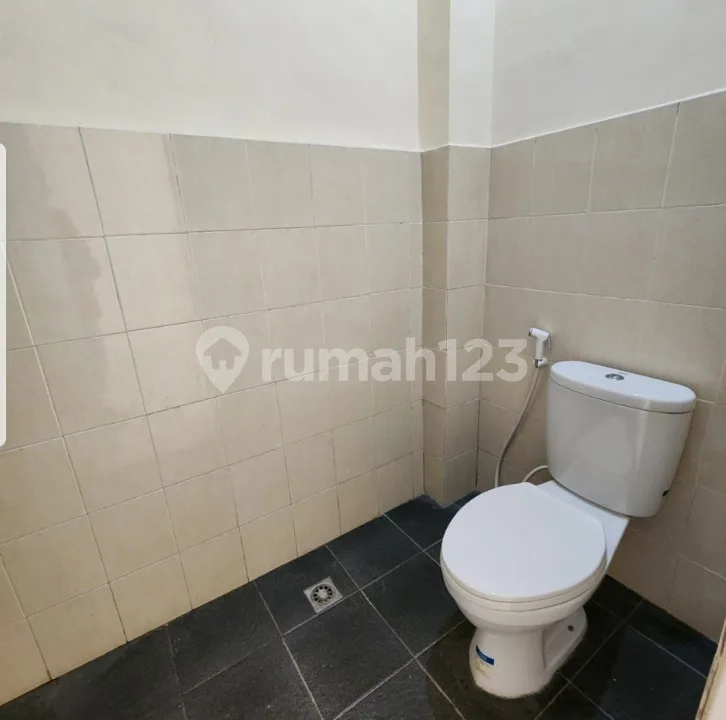 Jual Ruko 3 LT Jl. Utama Taman Griya, Jimbaran - Image 3 of 4