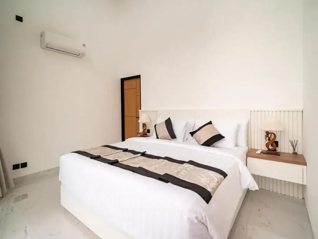 DIJUAL VILLA BRAND NEW MODERN PERING - Image 4 of 10