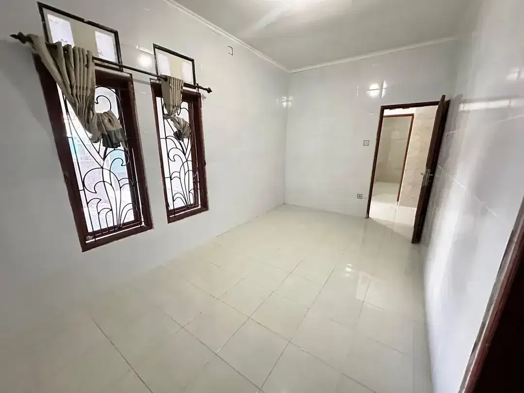 Disewakan Rumah di Perum Kori Nuansa Jimbaran - Image 7 of 10