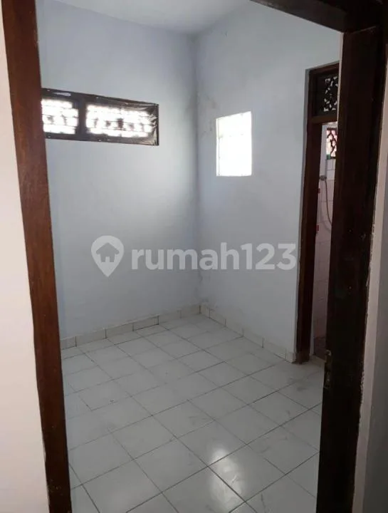 Rumah Lingkungan Perumahan di Gatsu Barat Denpasar Barat - Image 2 of 4