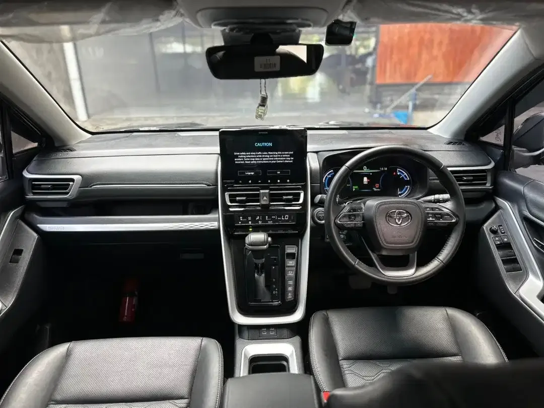 INNOVA ZENIX Q HYBRID TSS MODELISTA 2024 ISTIMEWA SIAP PAKAI - Image 8 of 10