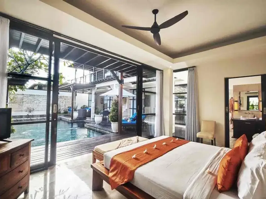 Luxurious villa for sale in temple hill Samasta Jimbaran - Image 4 of 10