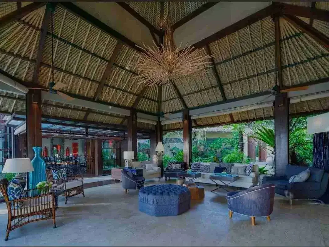 Villa Mewah Pererenan Canggu Bali Sea View - Image 2 of 10
