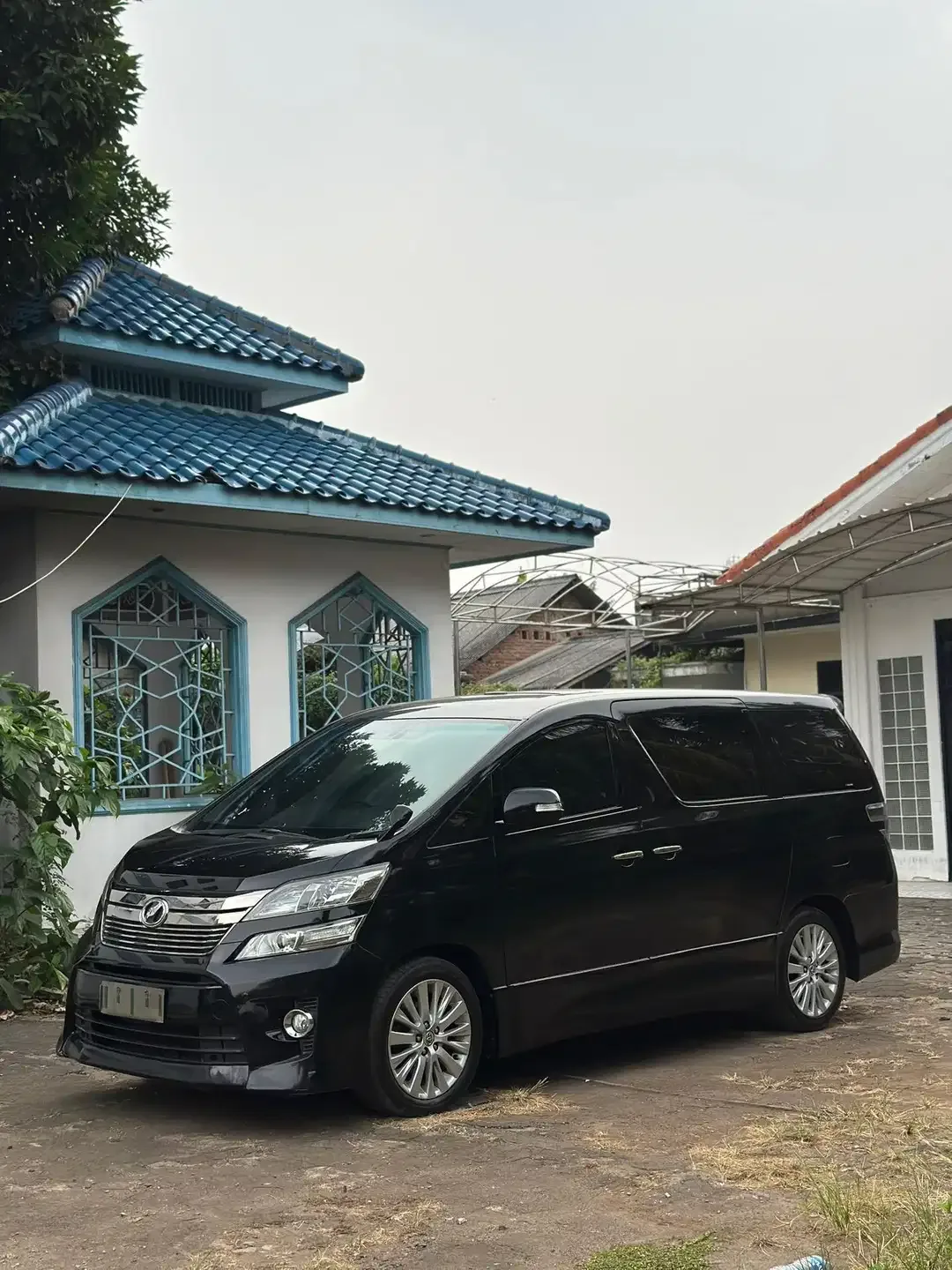 TOYOTA VELLFIRE ZG CBU 2013 (dp 15jt) - Image 3 of 10