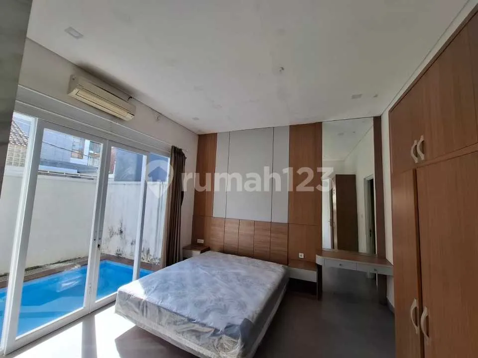 Villa Jual Jl Veteran Tumbakbayuh Badung cocok buat Investasi - Image 3 of 4