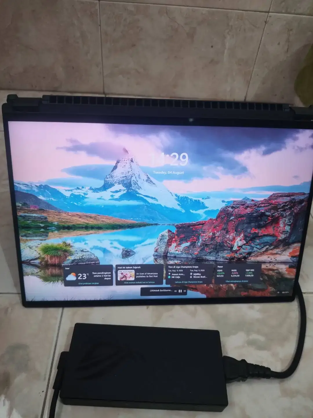 Laptop Gaming ASUS ROG Flow X16 Ryzen 9 6900HS RTX 3070Ti Mulus Second - Image 3 of 4
