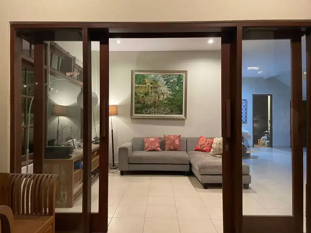 Villa Beach Side Sanur Denpasar Bali - Image 7 of 10