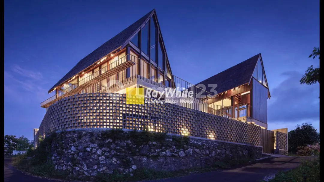 Istimewa Villa Mewah, Murah di Uluwatu, Badung Siap Huni SHM - Image 2 of 4