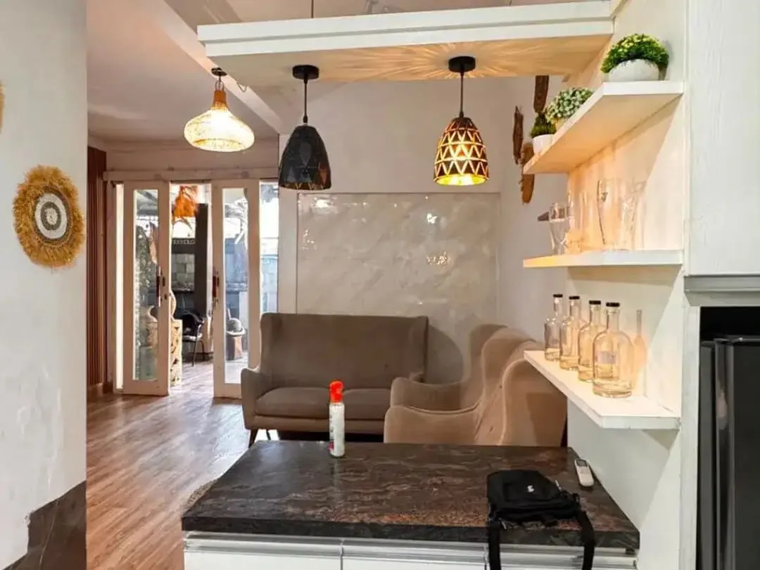 RUMAH 2 LANTAI DI JL GN ATHENA DENPASAR BARAT DEKAT TRANS STUDIO MALL - Image 3 of 10