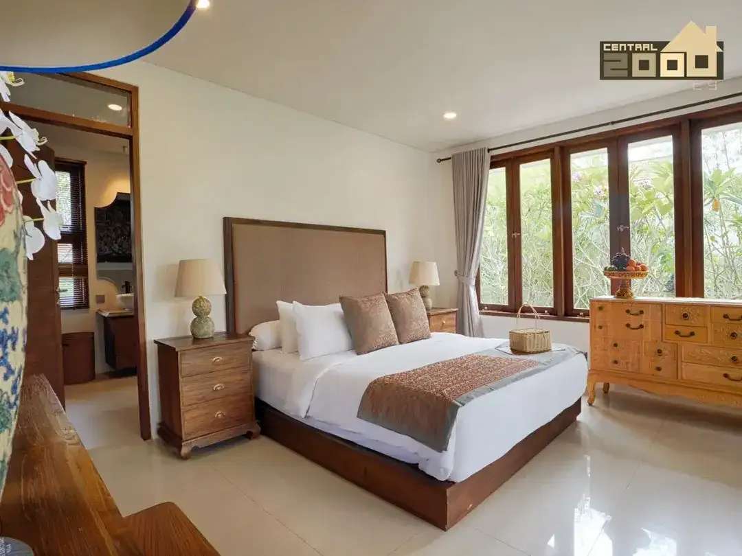 Tropical 3 Bedroom Villa in Nyanyi Beach Area - Image 6 of 10