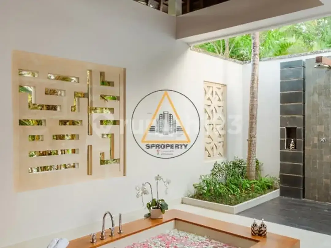 For Sale Cheap & Fast Luxury Commercial Villa Located in Canggu - Image 4 of 5
