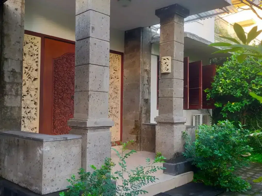 Rumah 2lantai Tukad Musi Dekat Pusat Kota Denpasar - Image 2 of 10