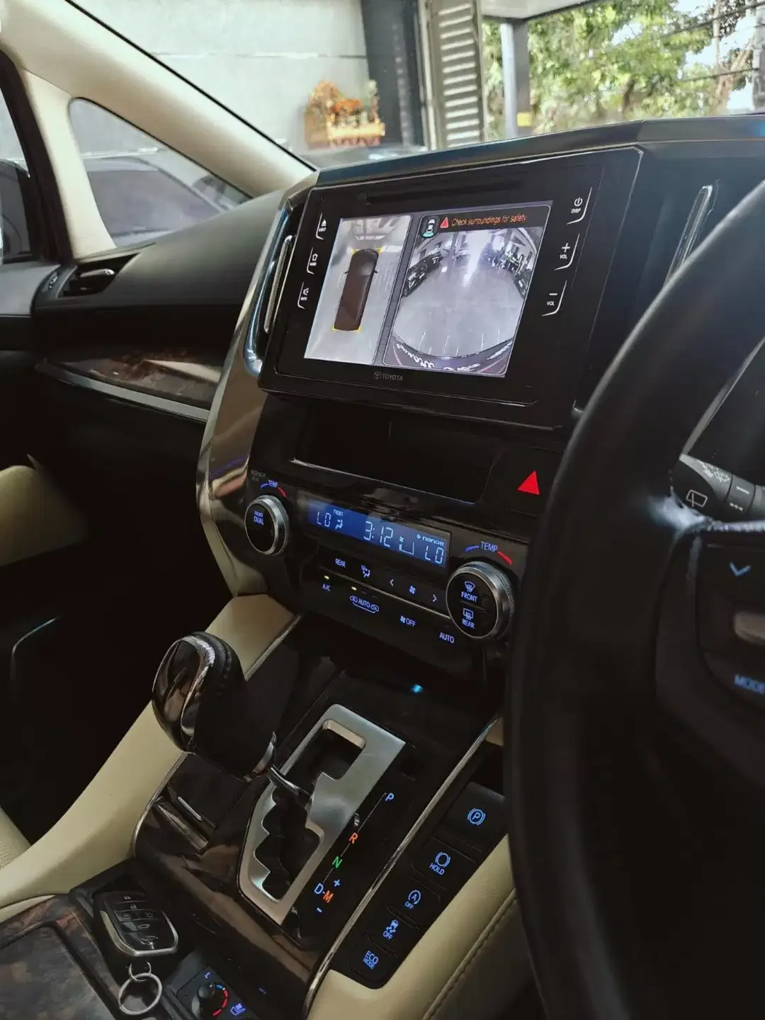 Alphard G 2019 Asli Bali - Image 6 of 7