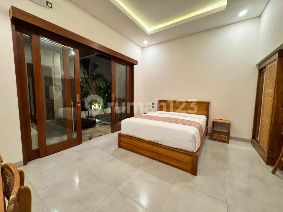 Dijual Villa Modern Tengkulak - Image 1 of 4