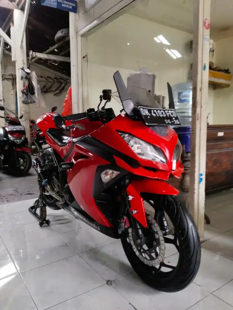 Ninja fi 250 CC thn. 2015 cash. Bali dharma motor - Image 2 of 8